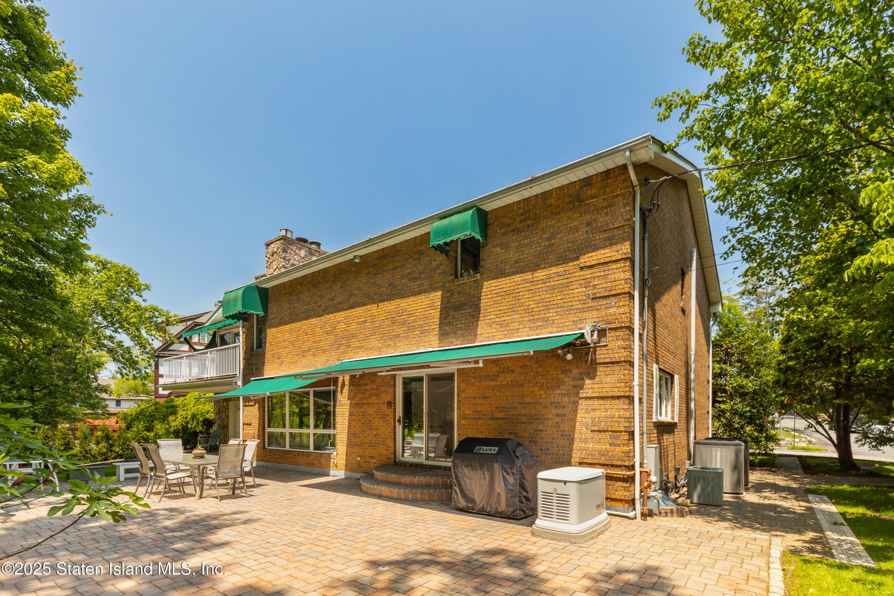 110 Wadsworth Road, Staten Island, NY, 10305 image 37