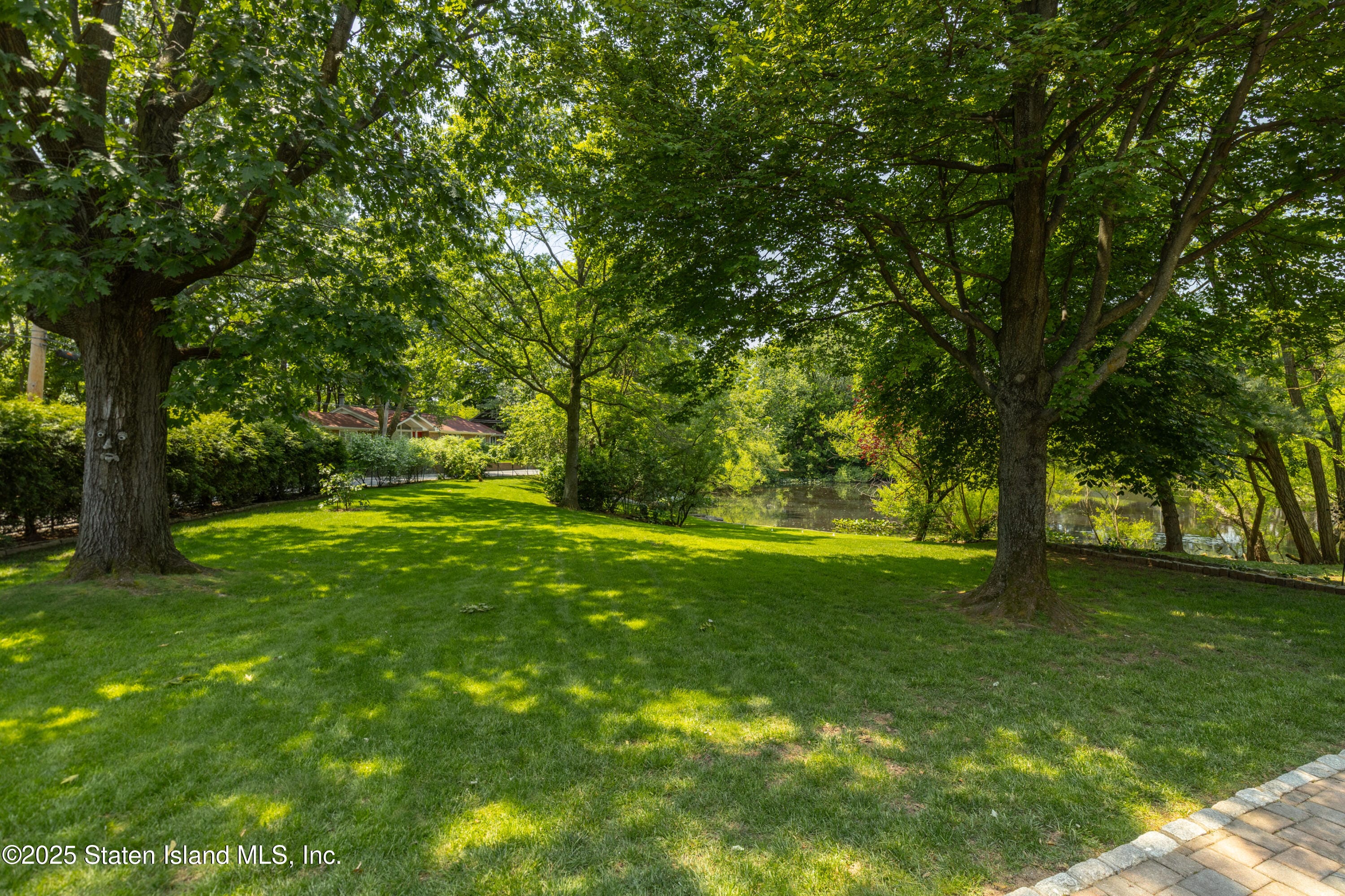 110 Wadsworth Road, Staten Island, NY, 10305 image 39