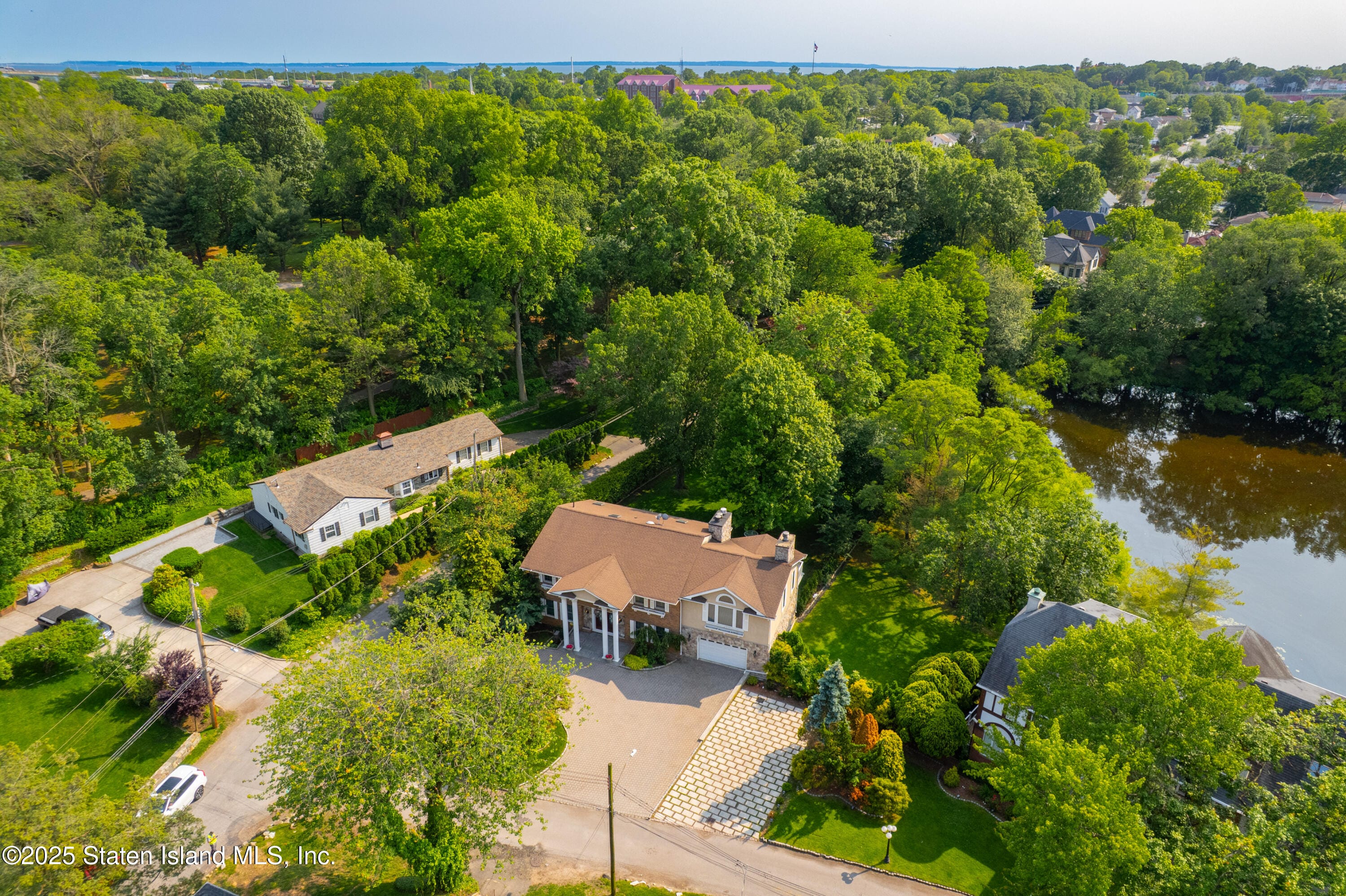 110 Wadsworth Road, Staten Island, NY, 10305 image 48