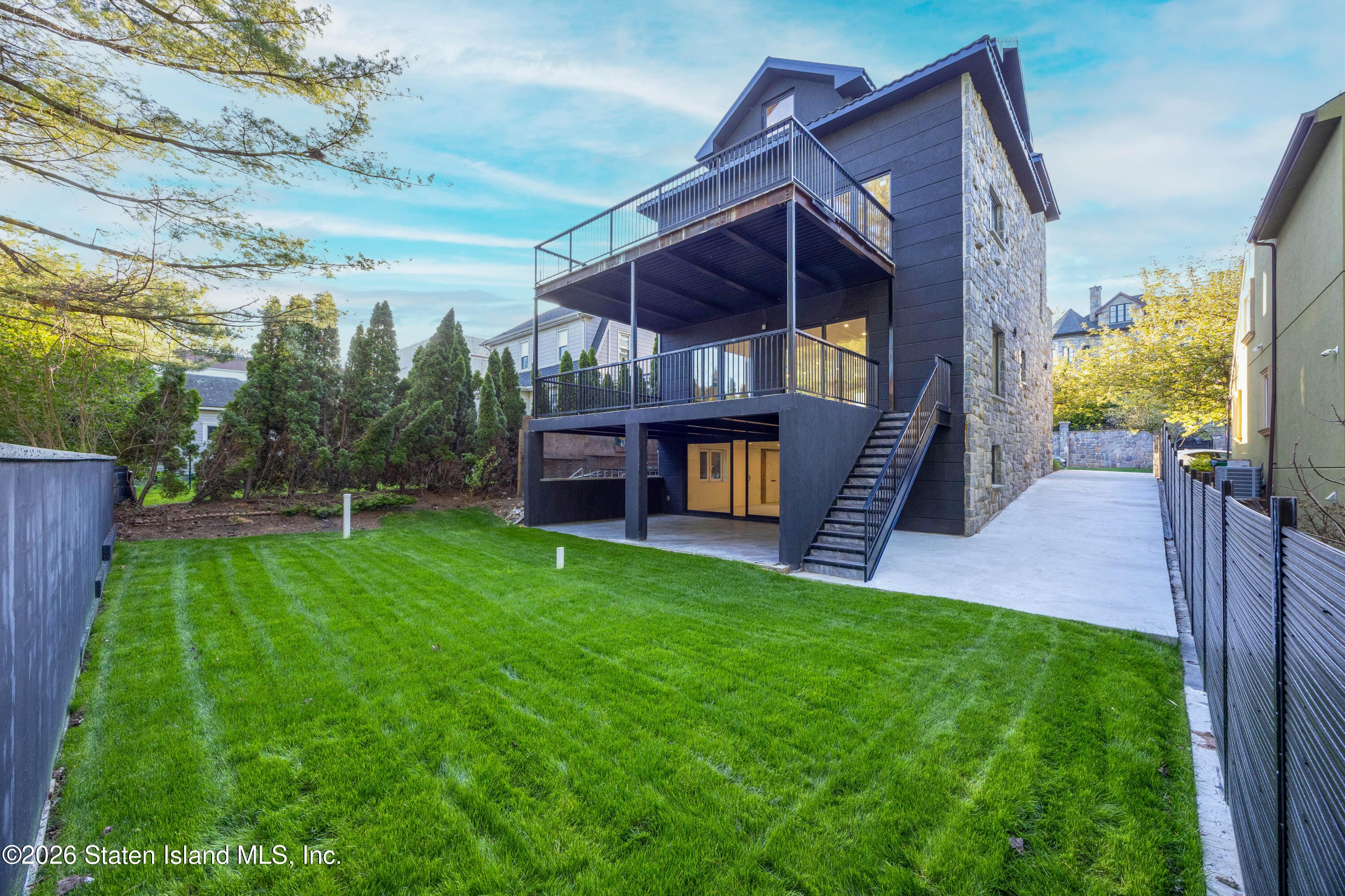 18 Shore Acres Road, Staten Island, NY, 10305 image 33