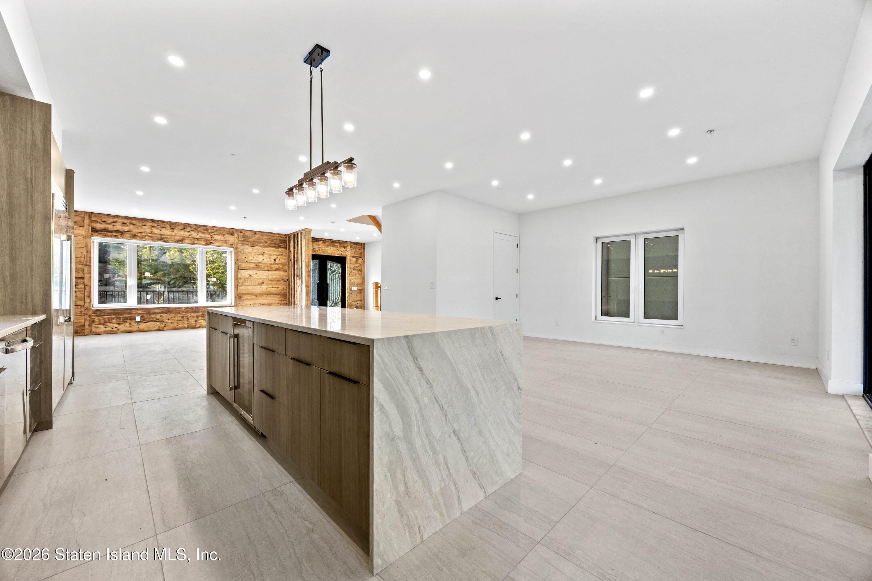 18 Shore Acres Road, Staten Island, NY, 10305 image 7