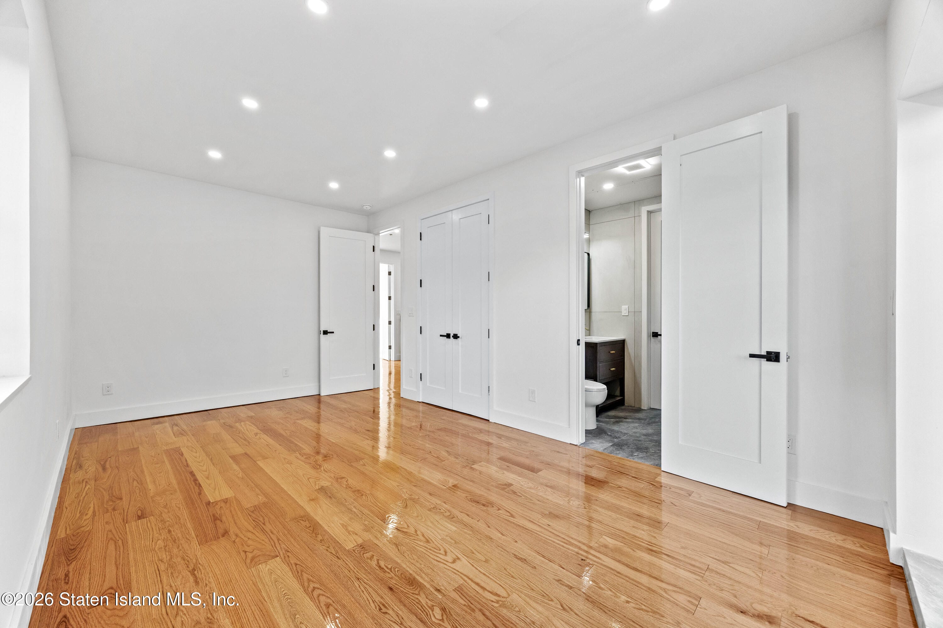 18 Shore Acres Road, Staten Island, NY, 10305 image 26