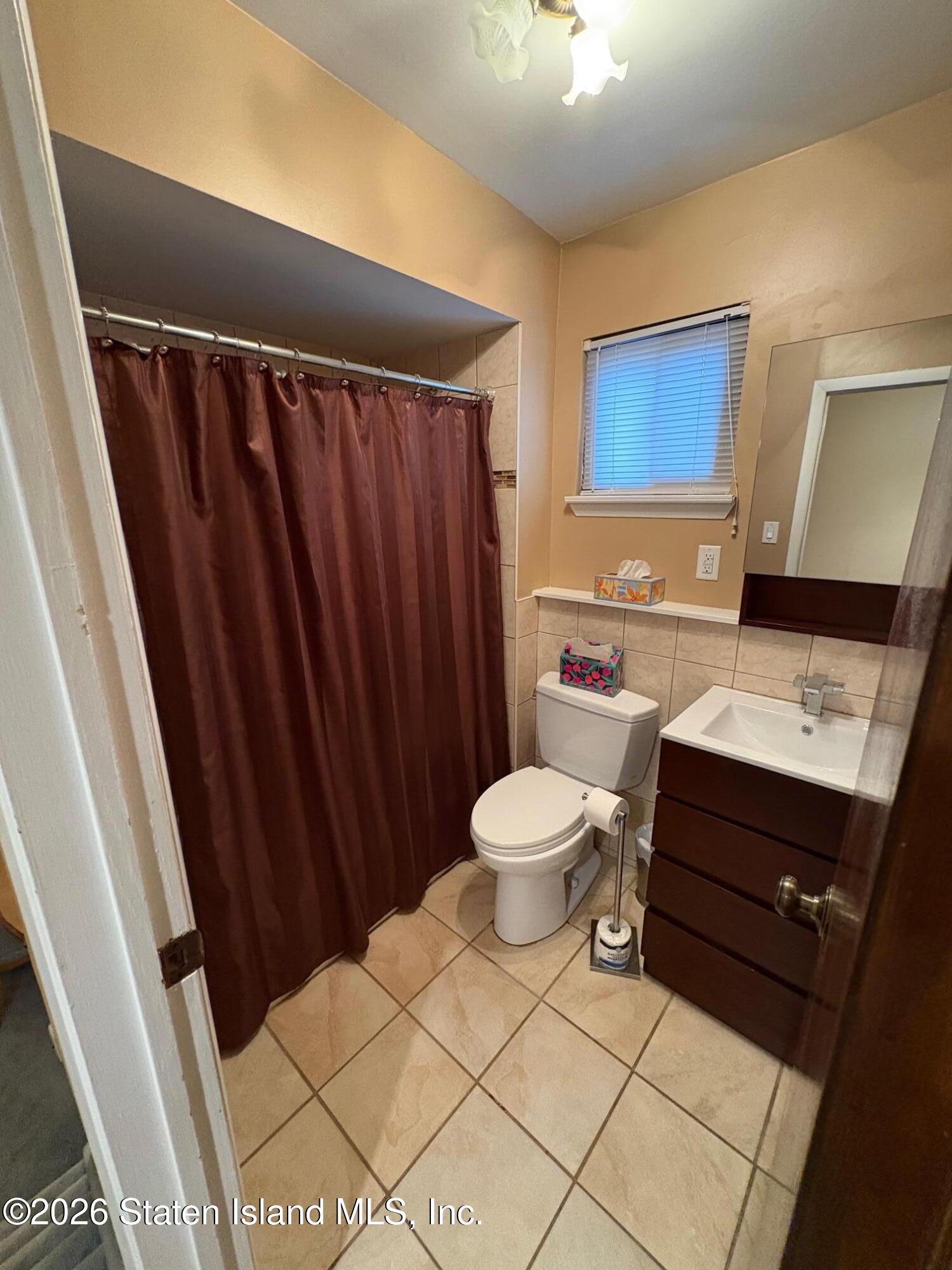 52 E Reading Avenue, Staten Island, NY, 10308 image 16