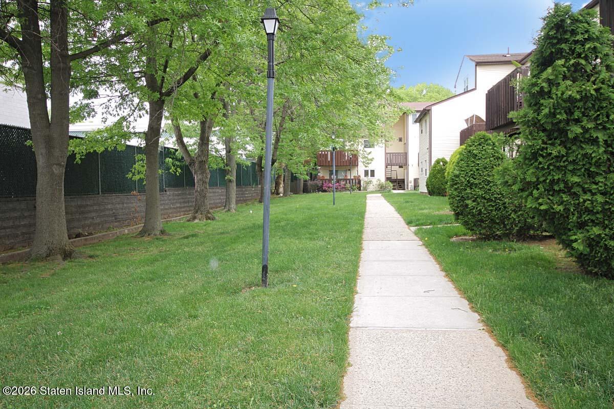 328 Timber Ridge Drive, Staten Island, NY, 10308 image 30