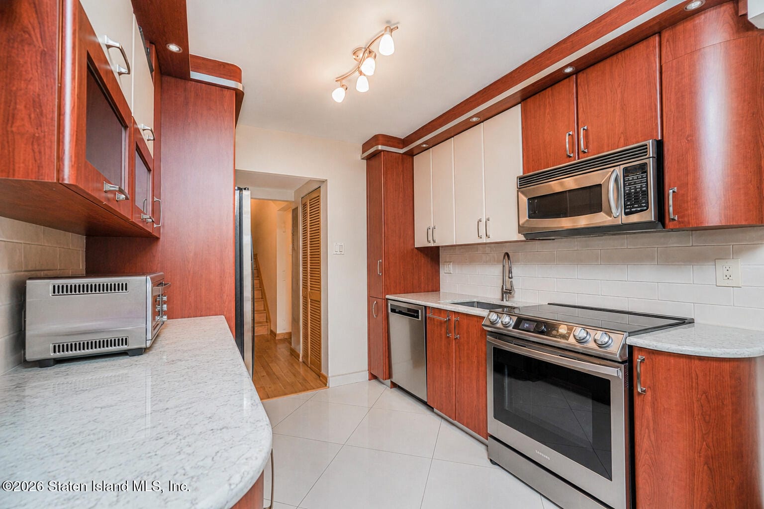 6 Windham Loop #3a, Staten Island, NY, 10314 image 11