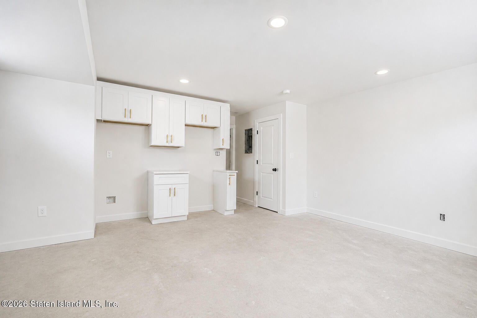219 Barnard Avenue, Staten Island, NY, 10307 image 39