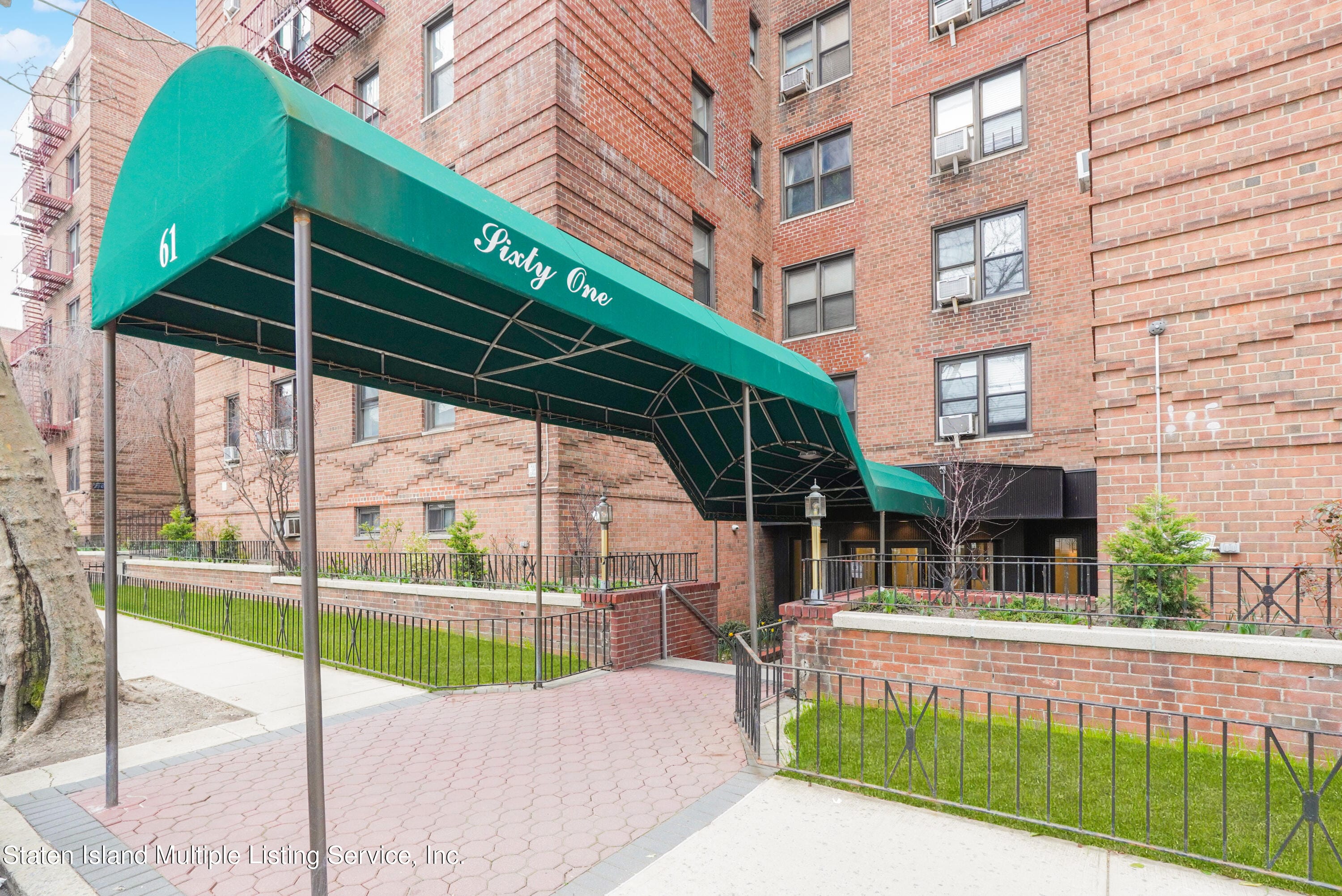 61 Oliver Street 2v, Brooklyn, NY, 11209