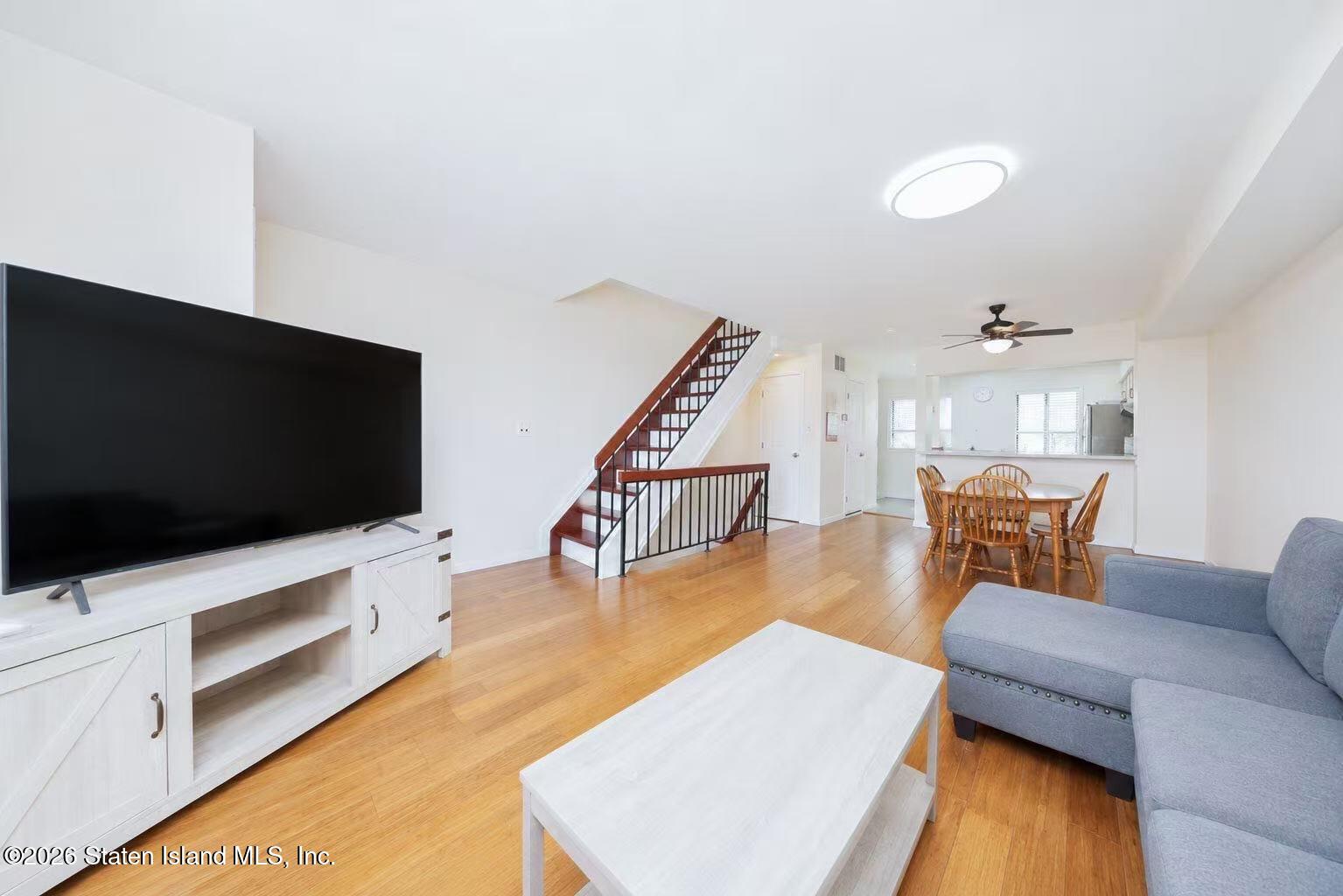 23 Venus Lane, Staten Island, NY, 10314 image 6