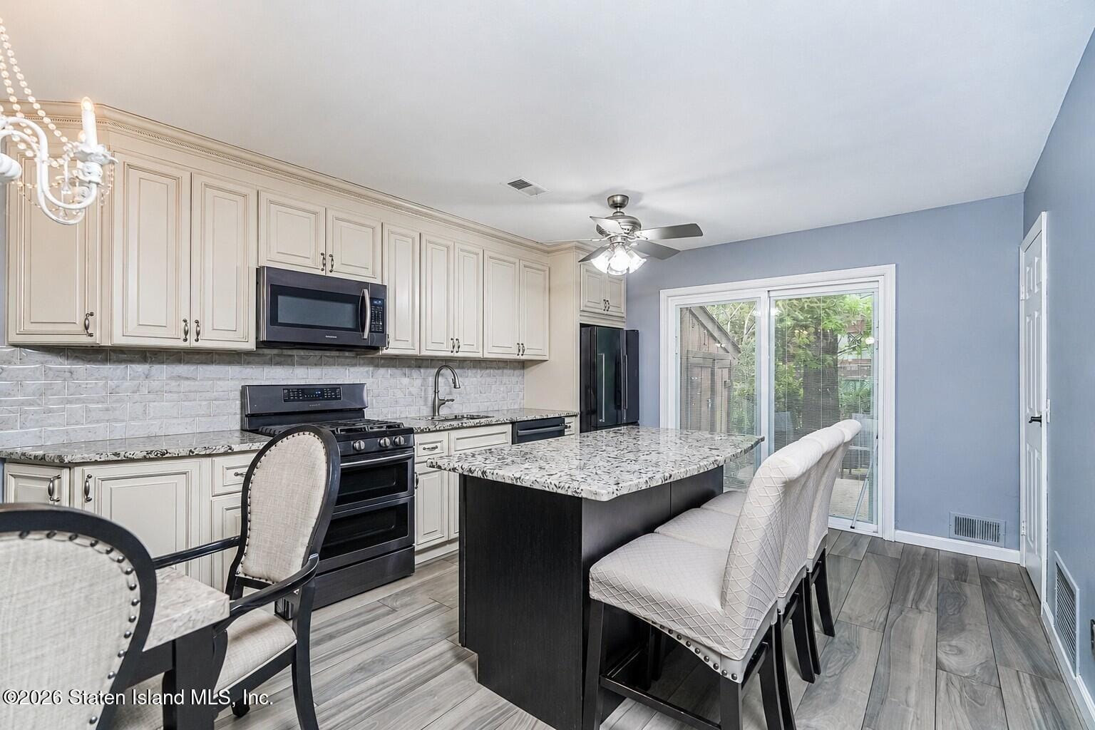 76 Belmar Drive Image 4