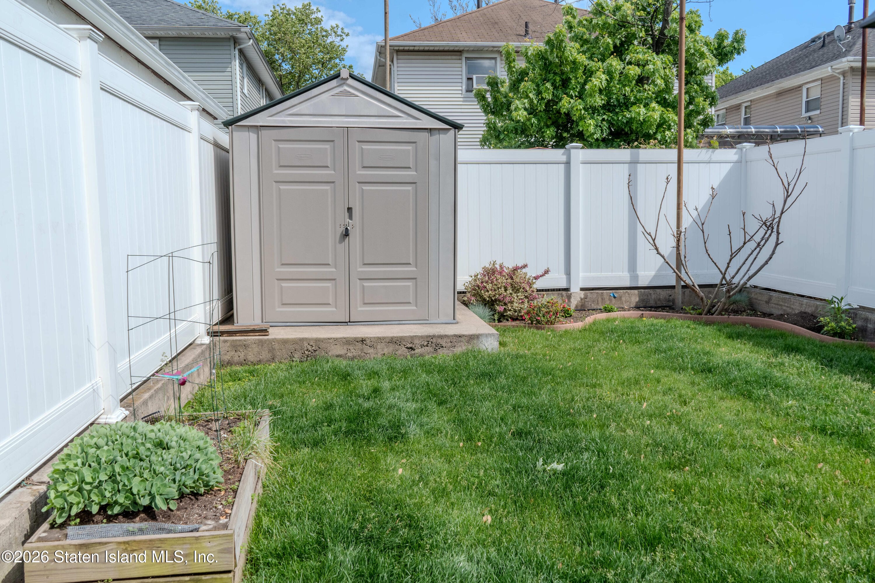 579 Britton Avenue, Staten Island, NY, 10304 image 22