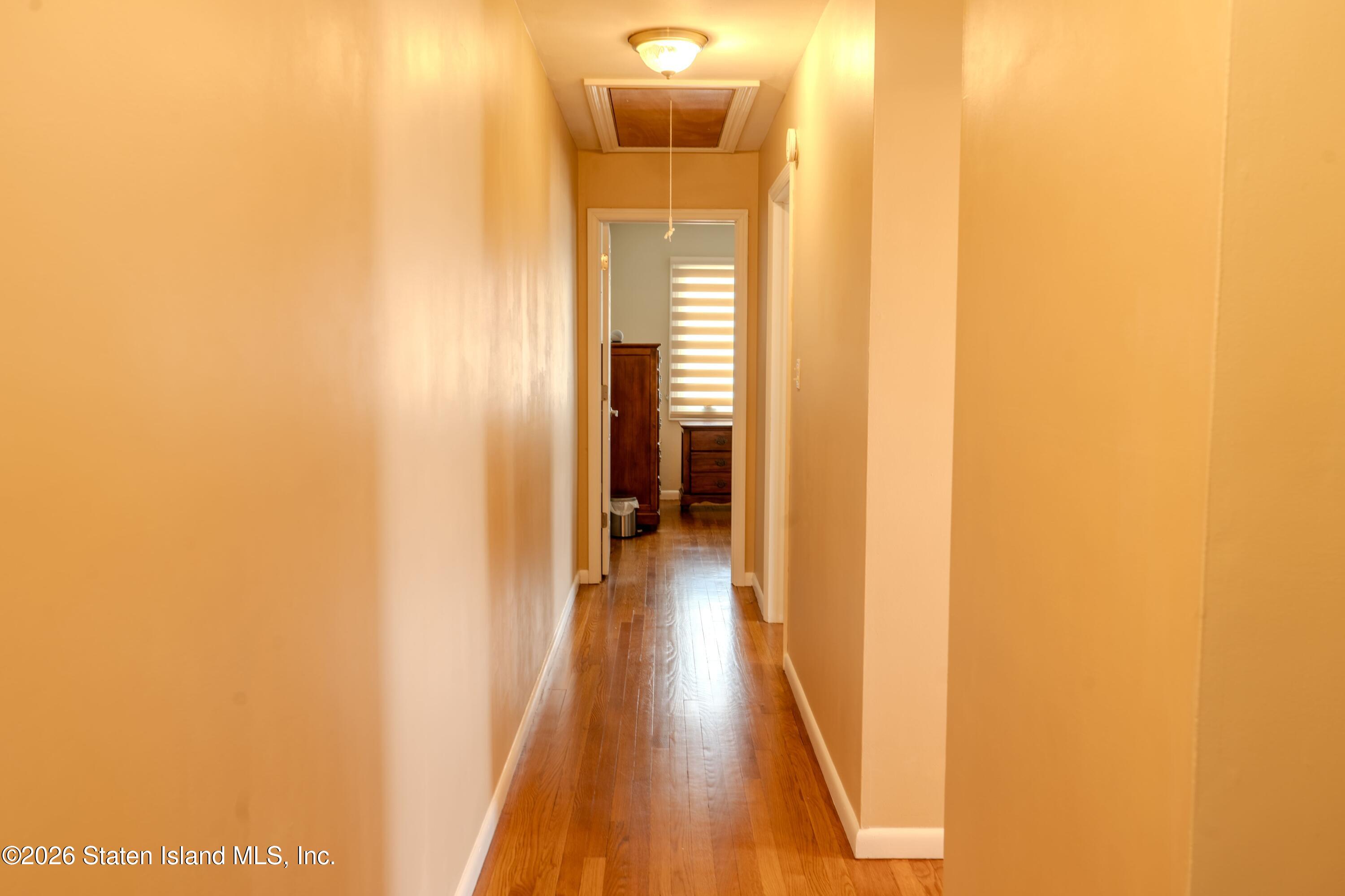 579 Britton Avenue, Staten Island, NY, 10304 image 9
