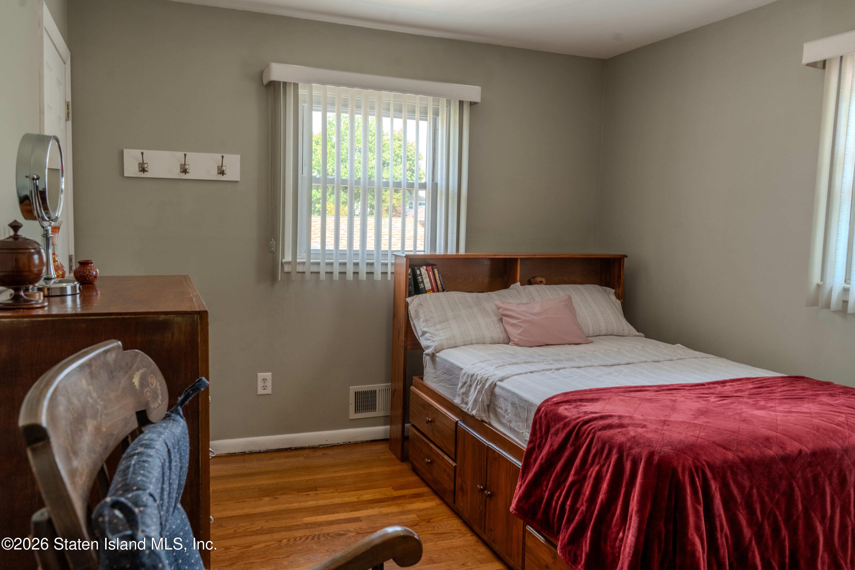 579 Britton Avenue, Staten Island, NY, 10304 image 12