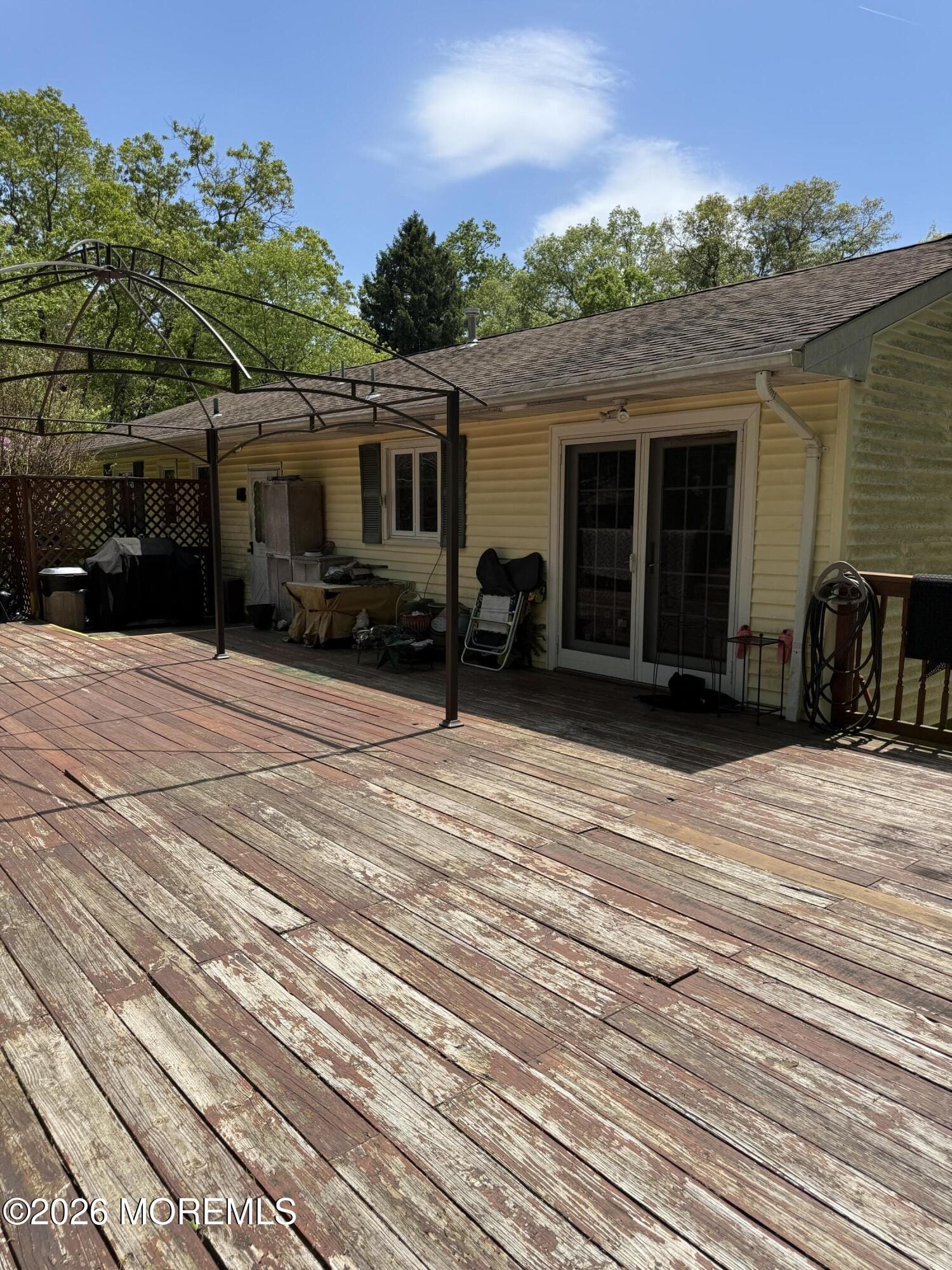 15 Crest Road Image 4