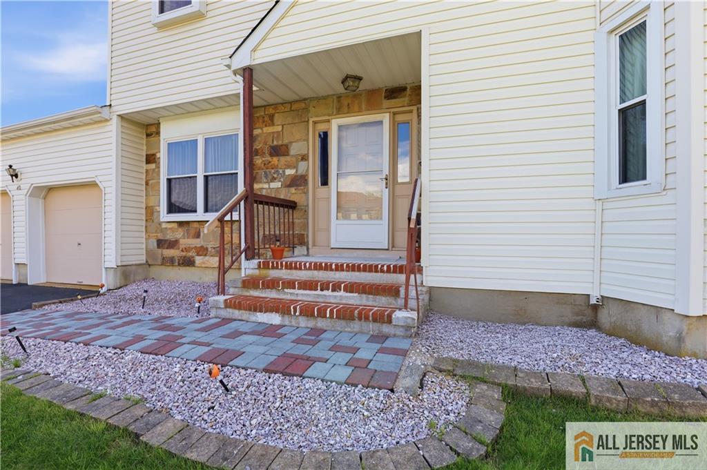 40 La Valencia Road, Old Bridge, NJ, 07726