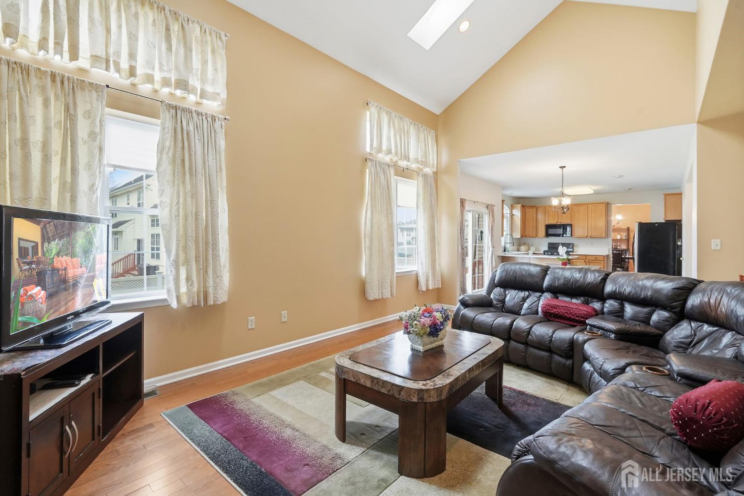 74 Kelly Way, South Brunswick, NJ, 08852 image 14