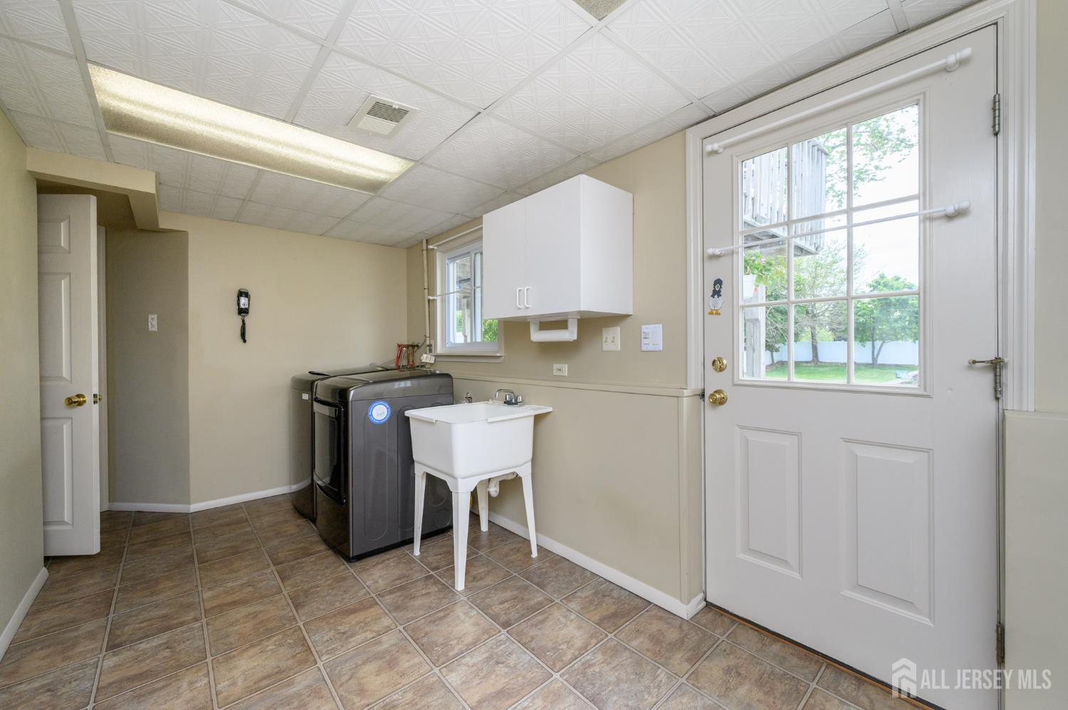 387 Suburban Drive, Toms River, NJ, 08753 image 31