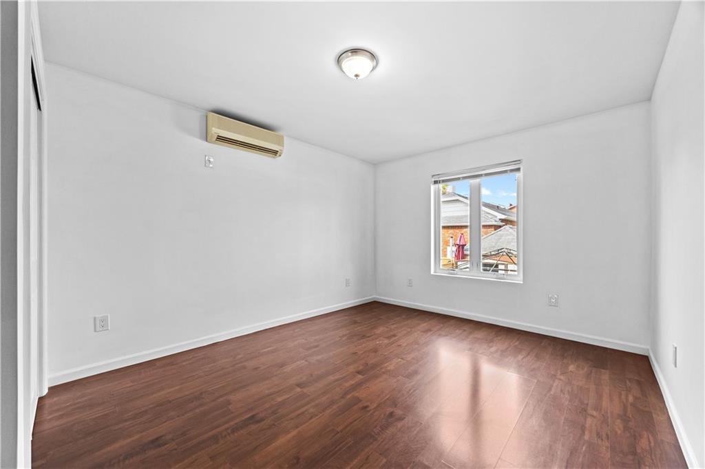 2440 East 12th Street, Brooklyn, New York, 11235 image 8