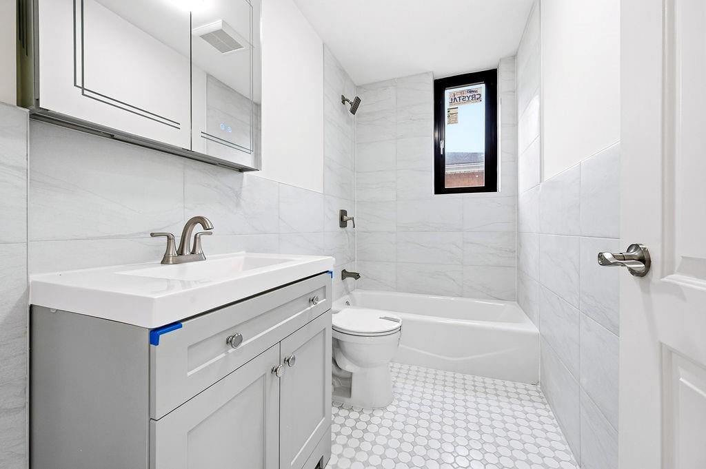 207 Bay 35th Street 3A, Brooklyn, New York, 11214 image 17