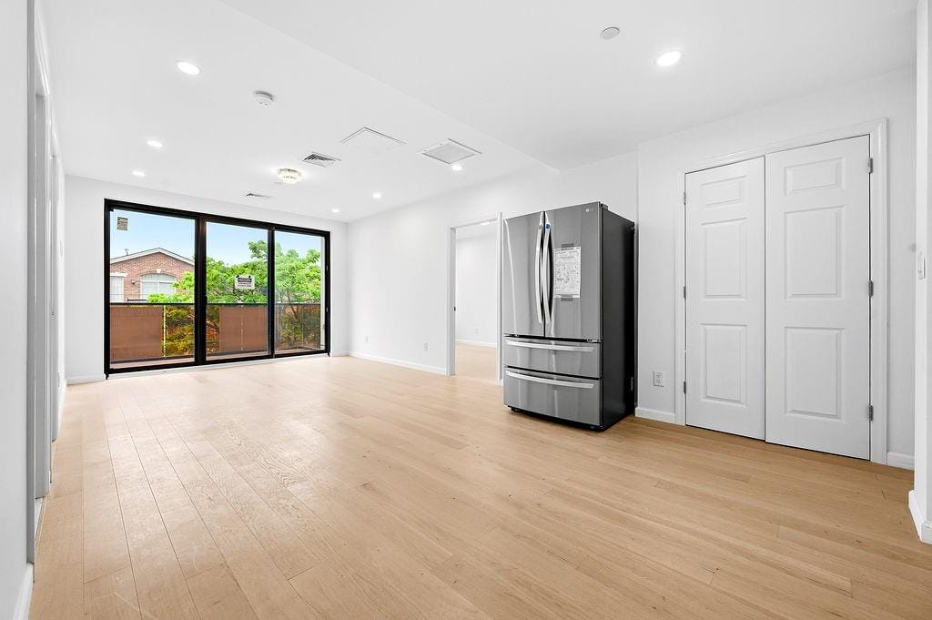 207 Bay 35th Street 3A, Brooklyn, New York, 11214 image 8