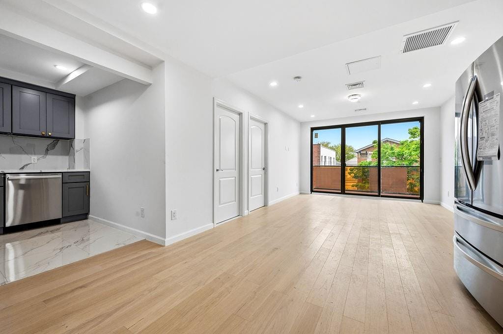 207 Bay 35th Street 3A, Brooklyn, New York, 11214 image 9