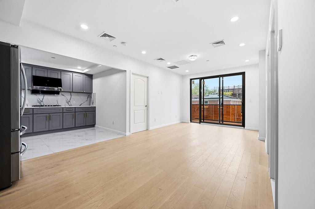 207 Bay 35th Street 3B, Brooklyn, New York, 11214 image 8