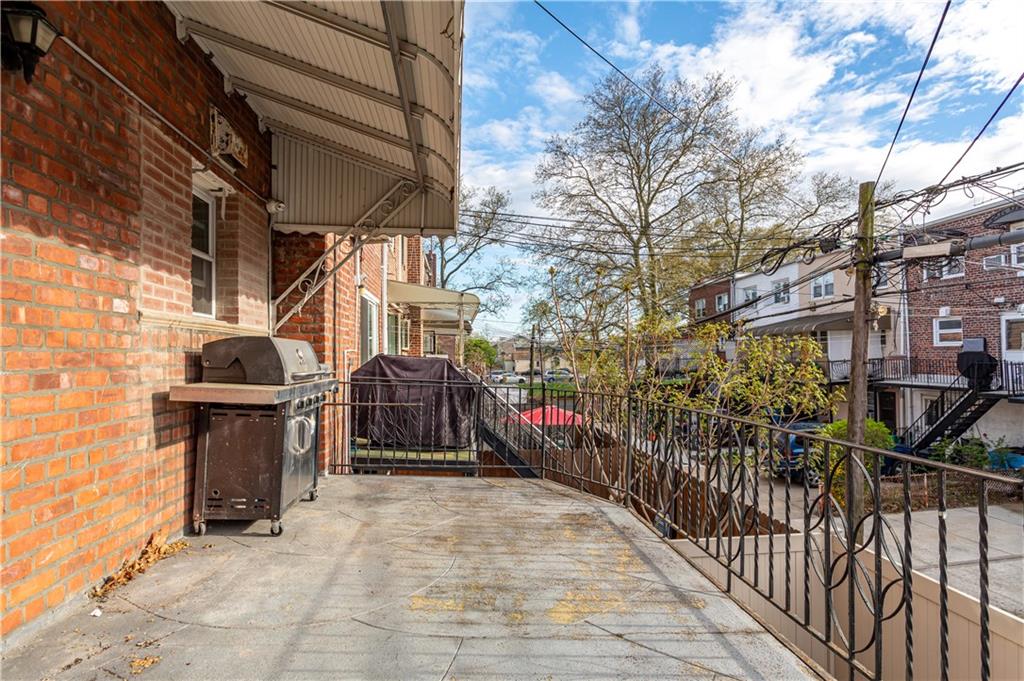 2732 Ford Street, Brooklyn, New York, 11235 image 28