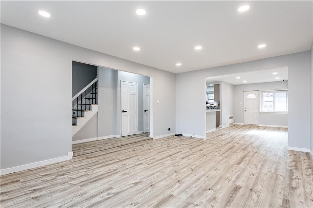 2732 Ford Street, Brooklyn, New York, 11235 image 44