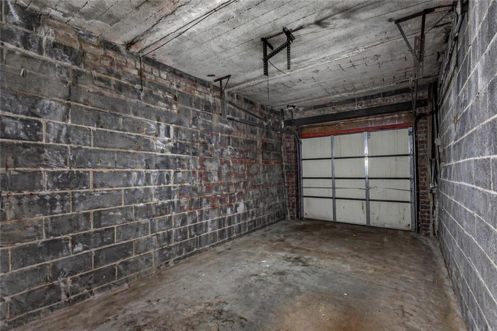 2732 Ford Street, Brooklyn, New York, 11235 image 48