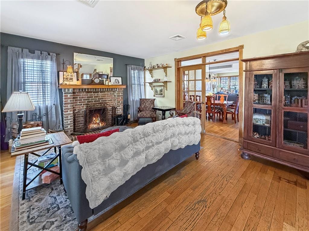 5007 Surf Avenue Image 3