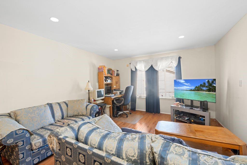 84 Long Pond Lane, Staten  Island, New York, 10304 image 14