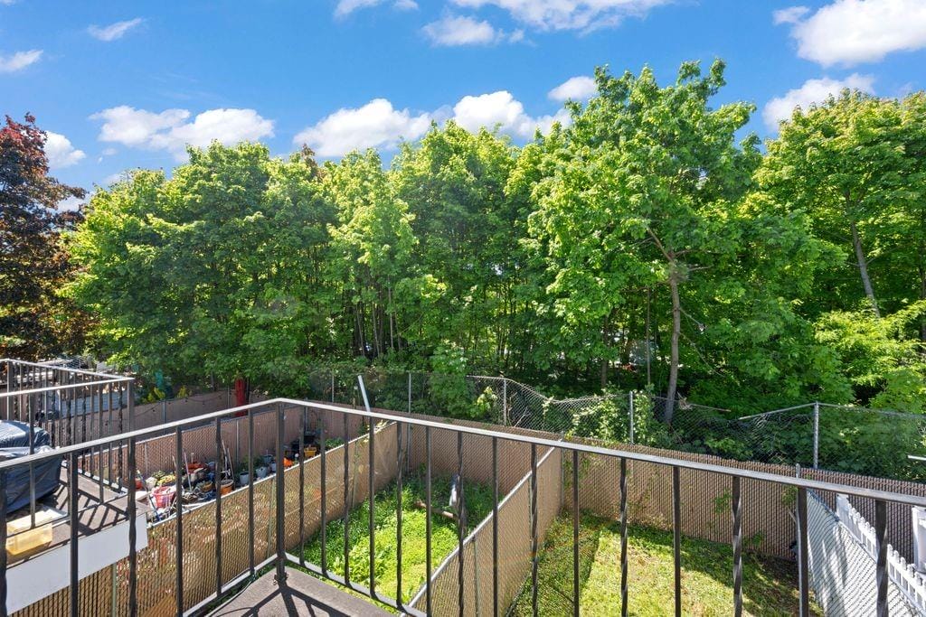 84 Long Pond Lane, Staten  Island, New York, 10304 image 15