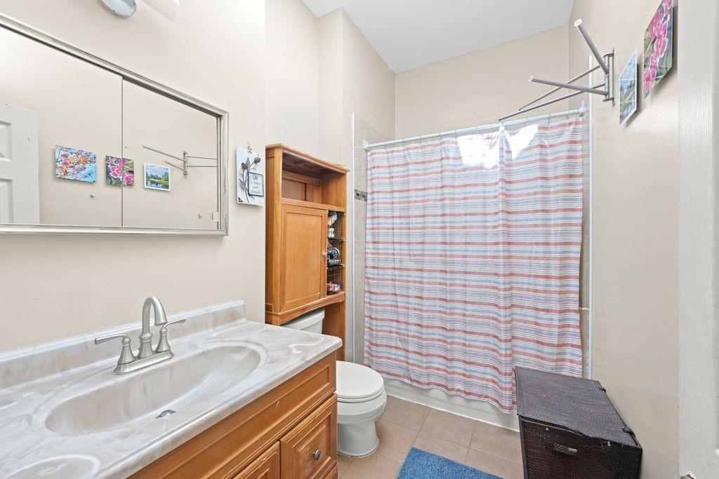 84 Long Pond Lane, Staten  Island, New York, 10304 image 18
