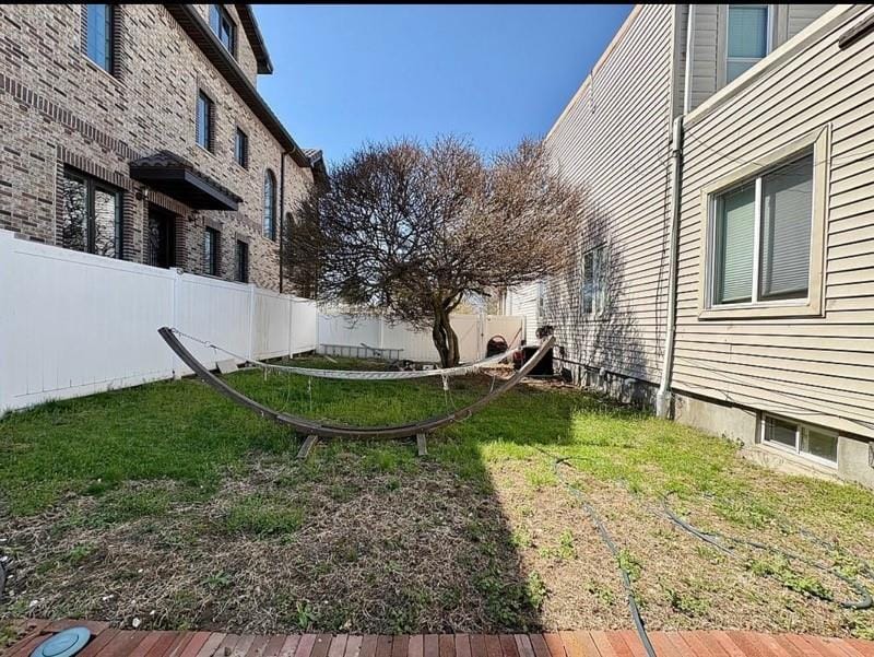 849 73 Street Image 2