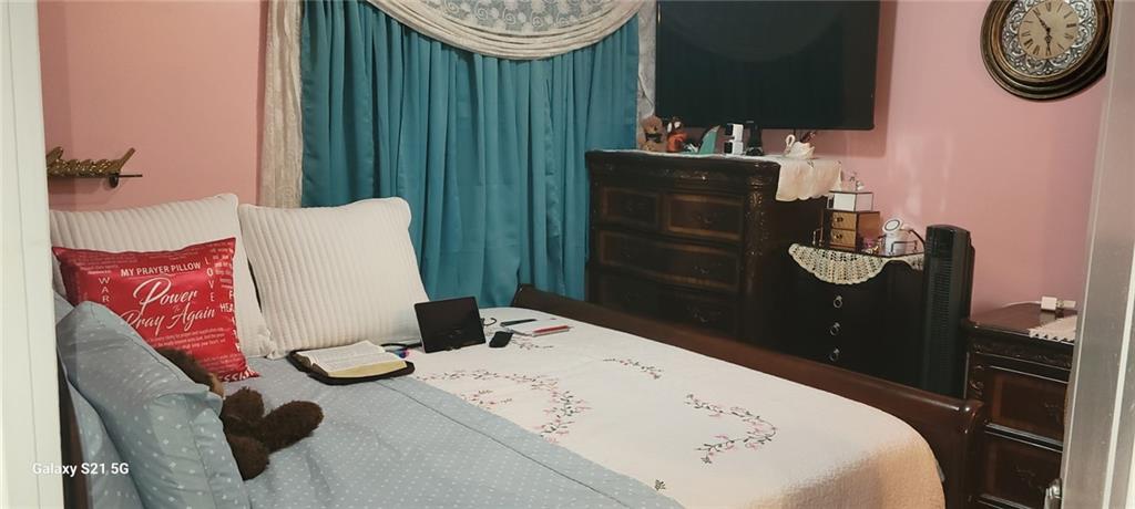 913 Euclid Avenue Image 5