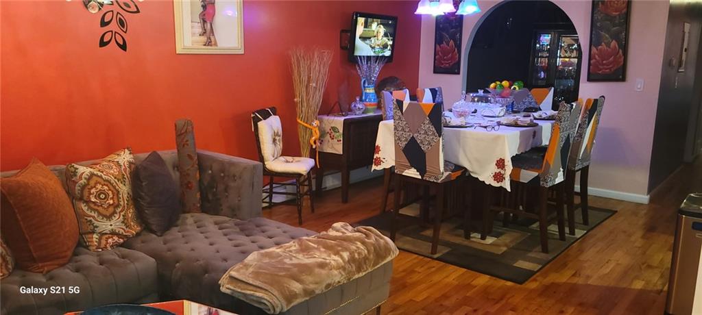 913 Euclid Avenue, Brooklyn, New York, 11208 image 10
