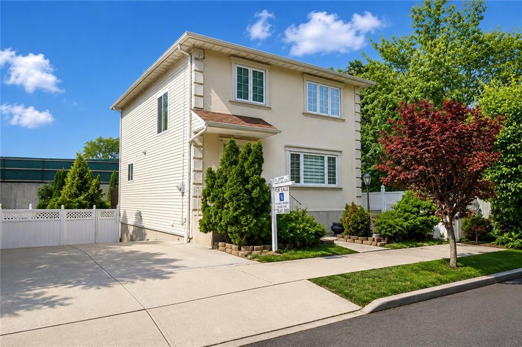 6 Raymond Place, Staten  Island, New York, 10310