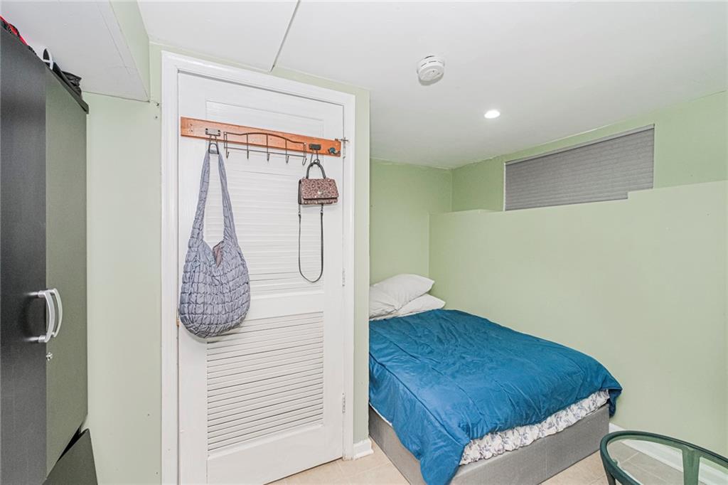 6 Raymond Place, Staten  Island, New York, 10310 image 19