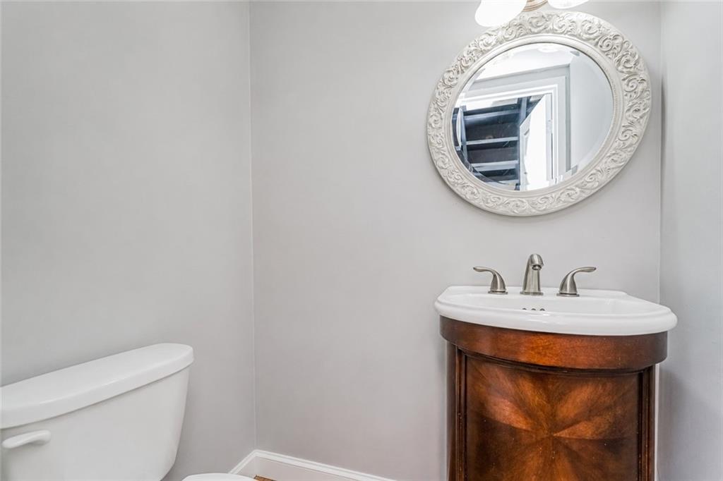 76 Belmar Drive 76, Staten  Island, New York, 10314 image 10
