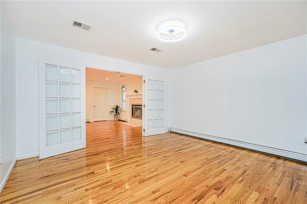 558 Main Street, Staten  Island, New York, 10307 image 24