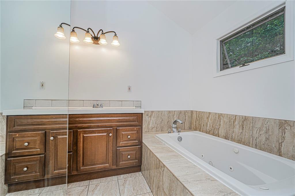 558 Main Street, Staten  Island, New York, 10307 image 43