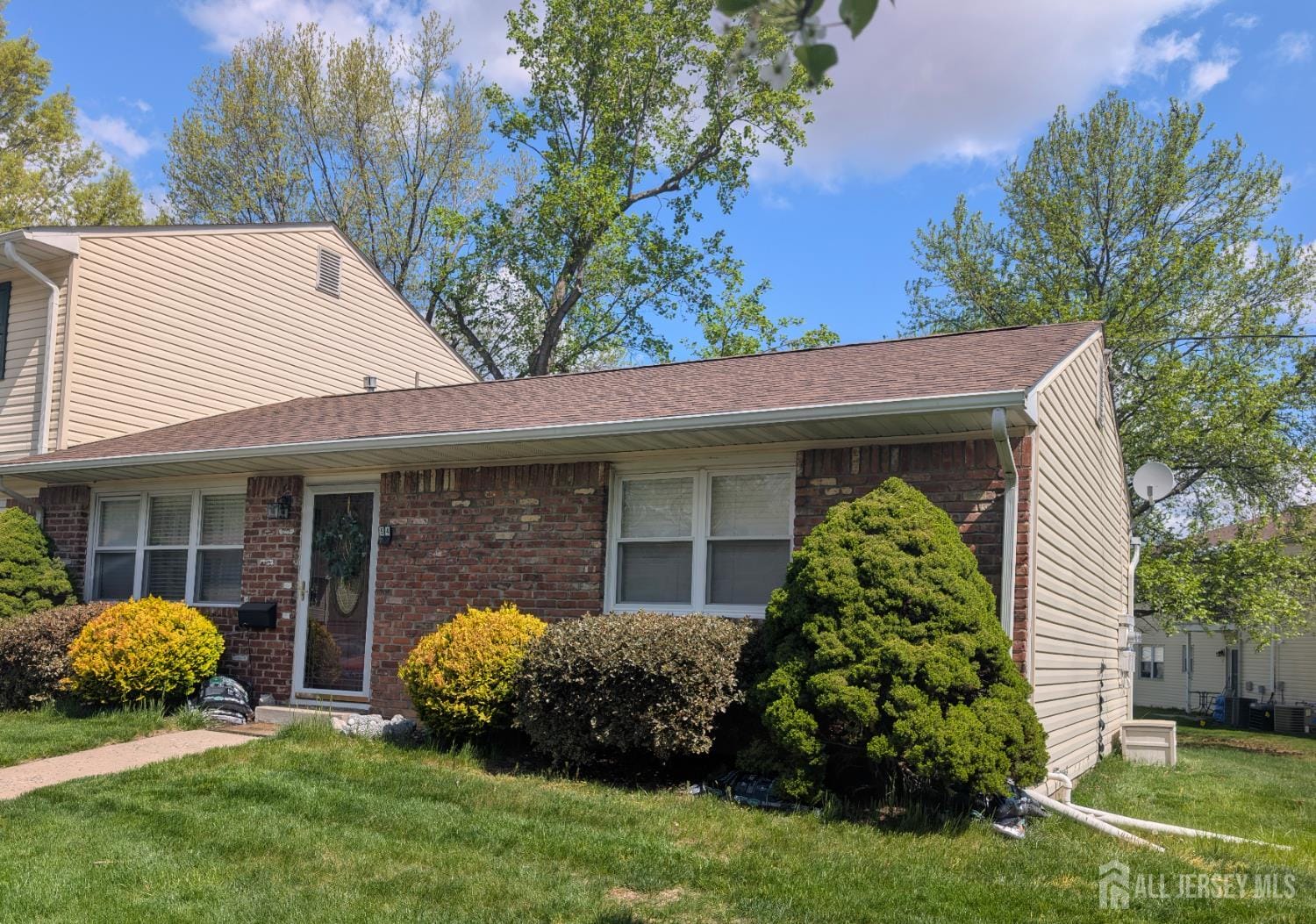 54 Galewood Drive Image 3