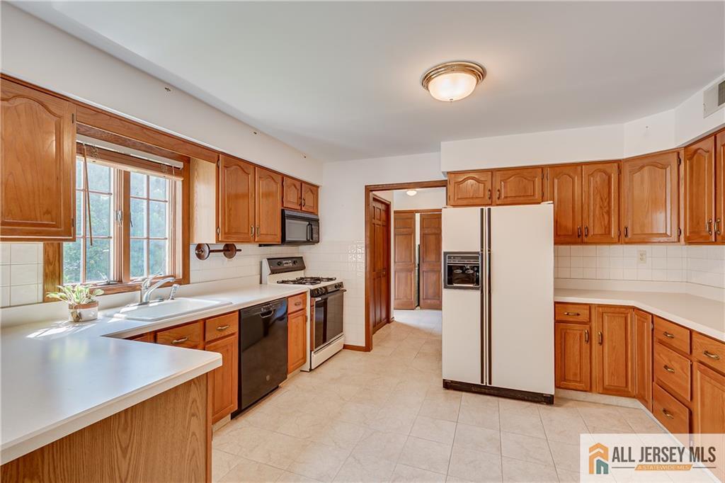 194 Plainfield Road, Edison, NJ, 08820 image 19