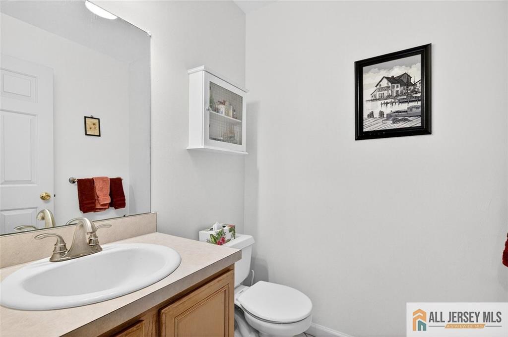 28 Glynn Court, NJ, 08859 image 21