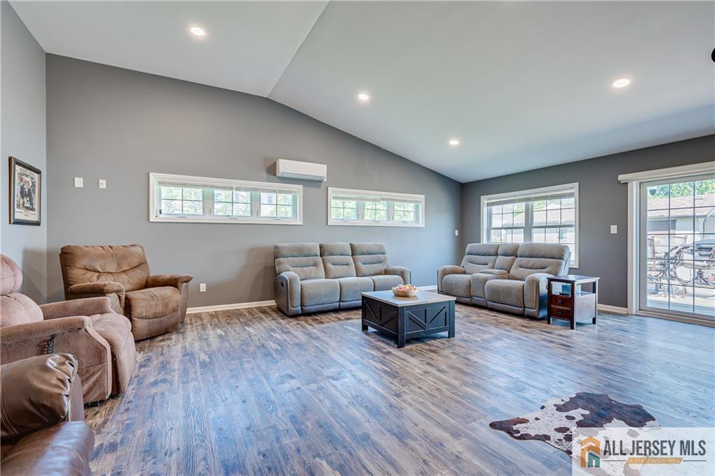 2 Jay Court, South Brunswick, NJ, 08824 image 17