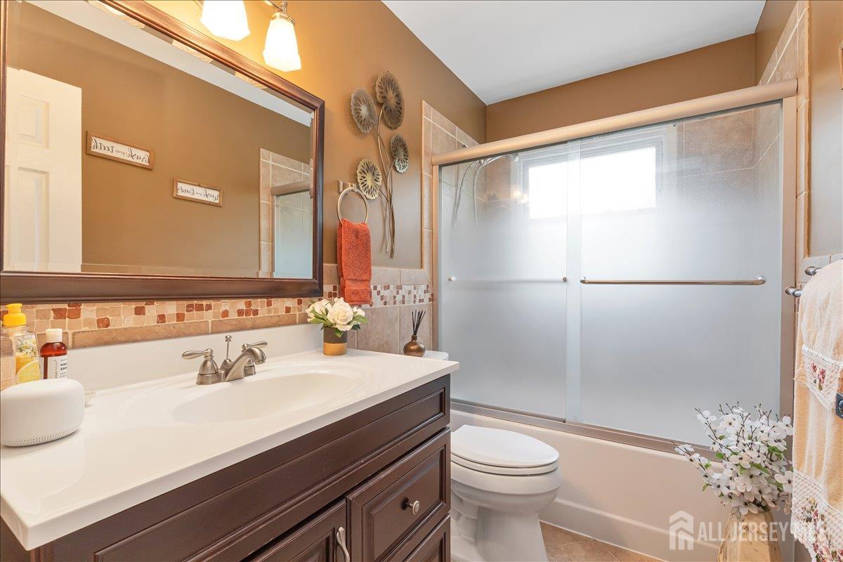 53 University Road, East Brunswick, NJ, 08816 image 7