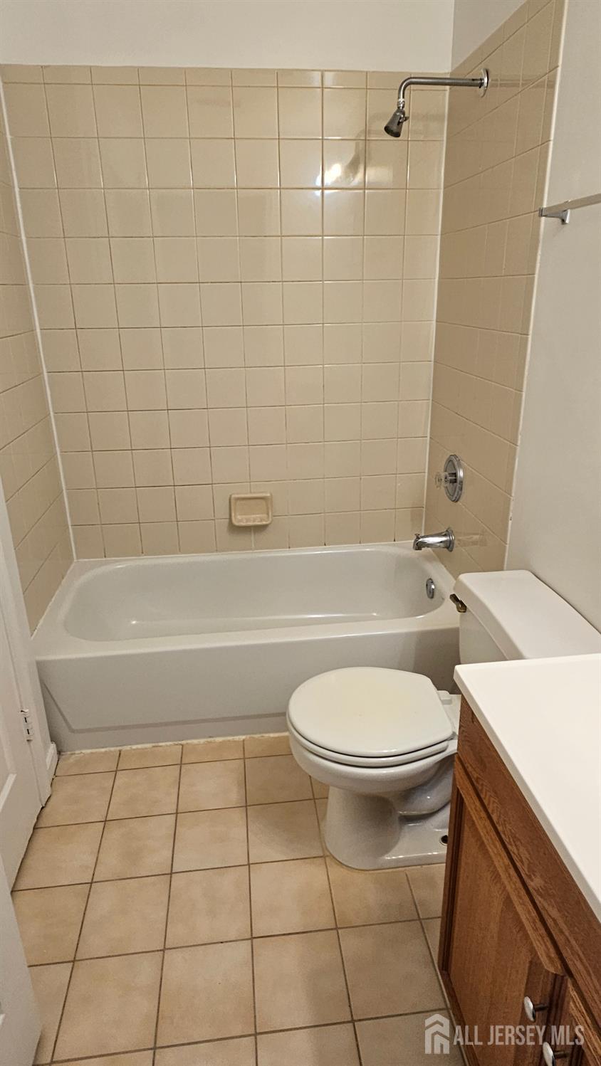 405 Cobblestone Court, South Brunswick, NJ, 08852 image 26