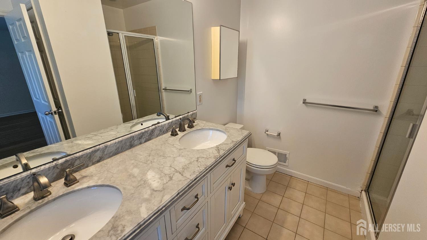 405 Cobblestone Court, South Brunswick, NJ, 08852 image 21