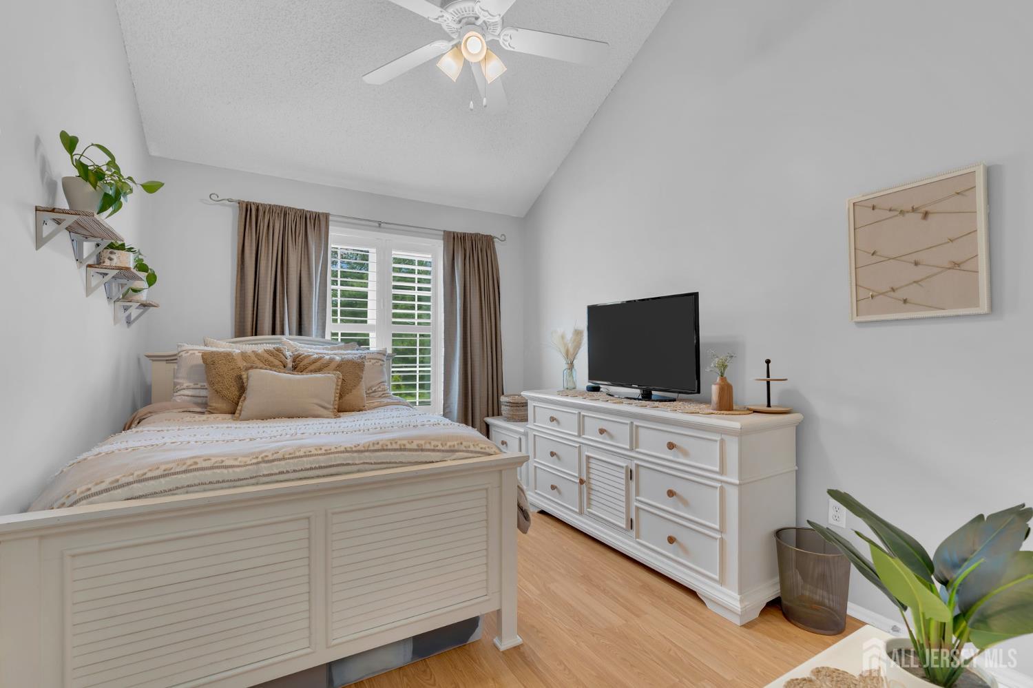 17 Richmond Court, Tinton Falls, NJ, 07712 image 23
