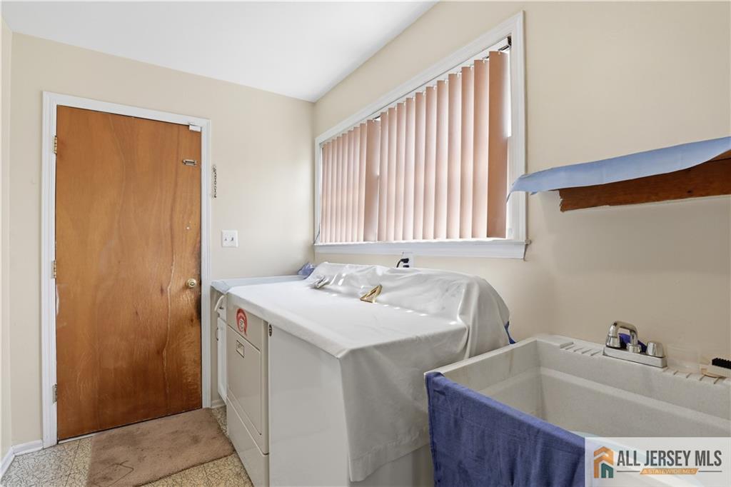 40 La Valencia Road, Old Bridge, NJ, 07726 image 25