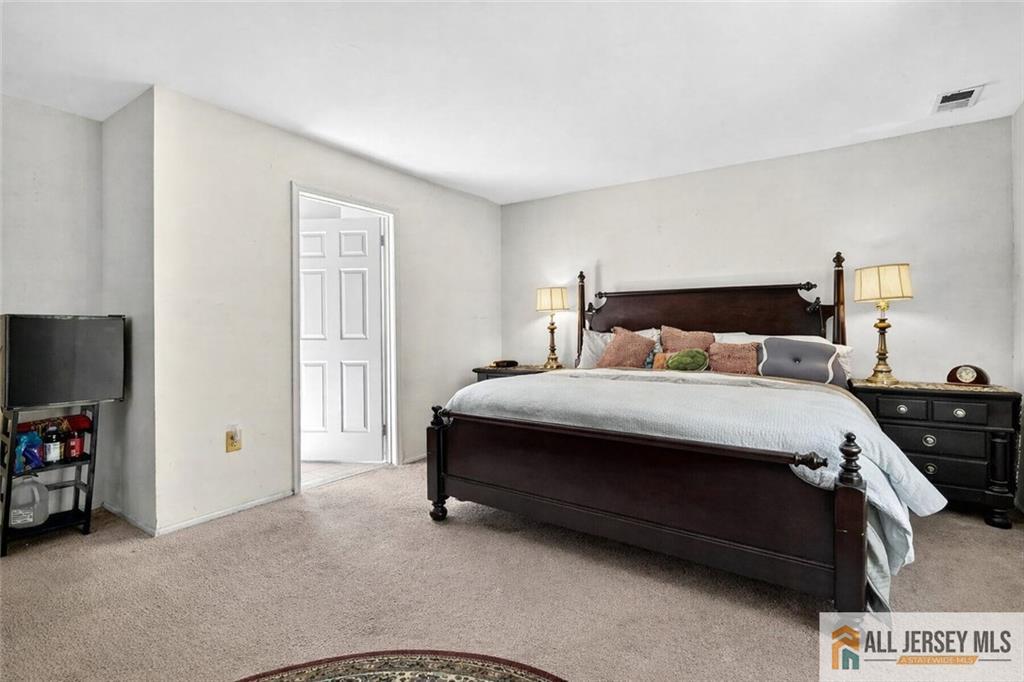 28 Glynn Court, NJ, 08859 image 24